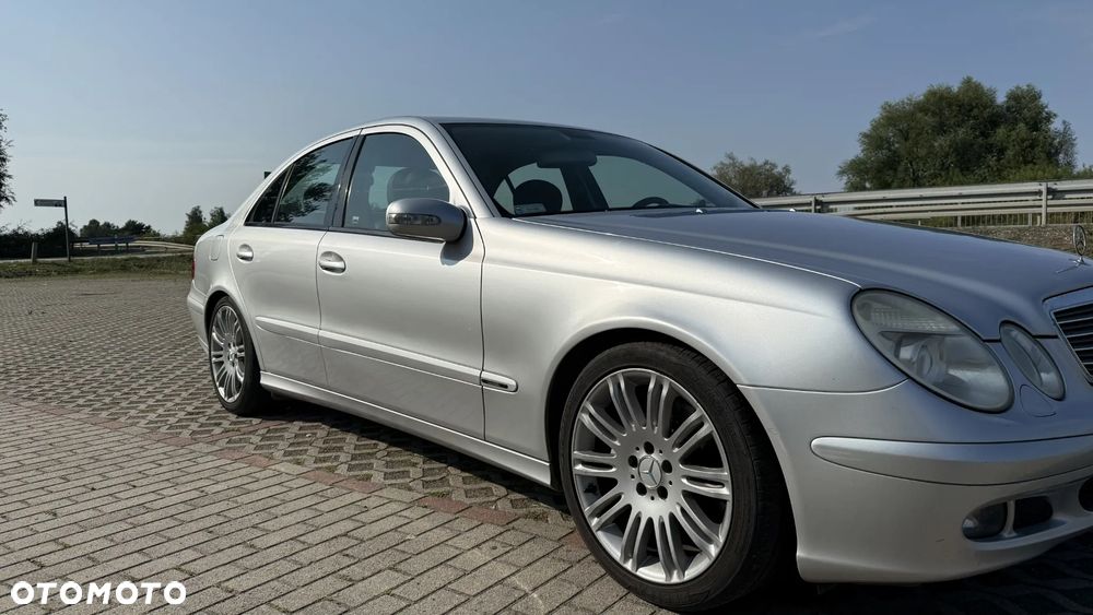 Mercedes-Benz Klasa E 200 Kompressor Automatik Classic - 3