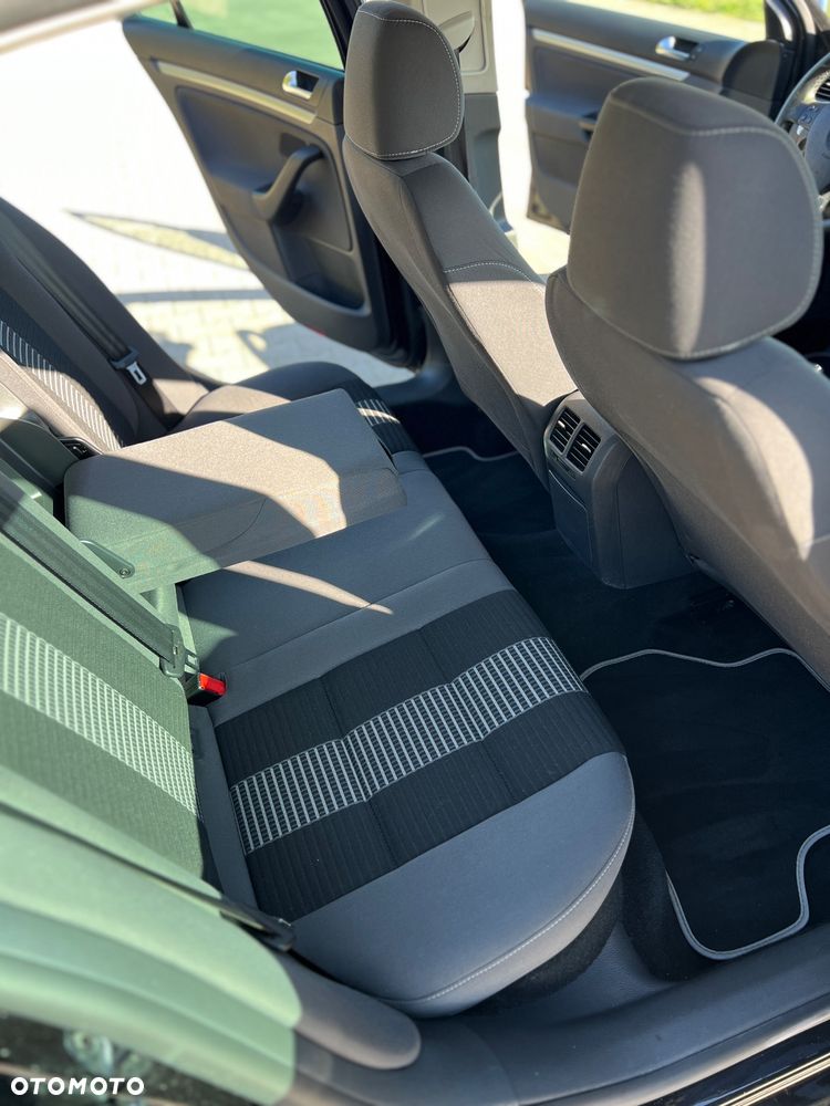 Volkswagen Jetta Diesel Comfortline - 22