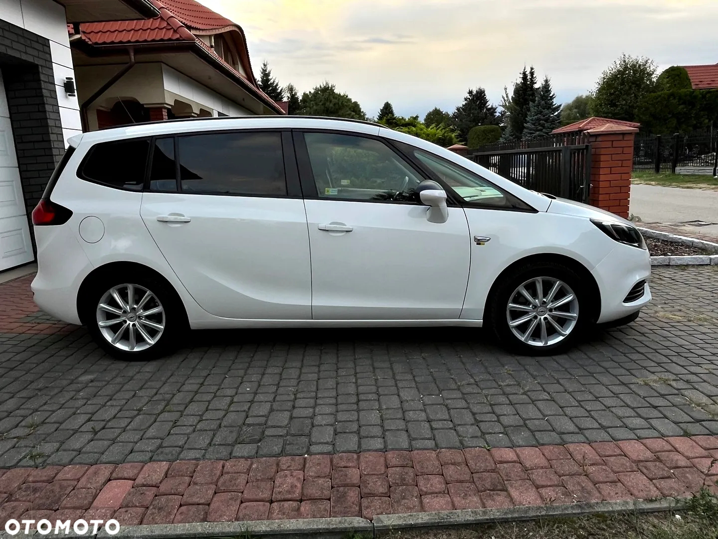 Opel Zafira 1.6 D (CDTi ecoFLEX) Start/Stop Active - 13