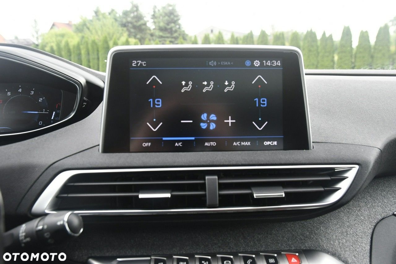 Peugeot 3008 - 27