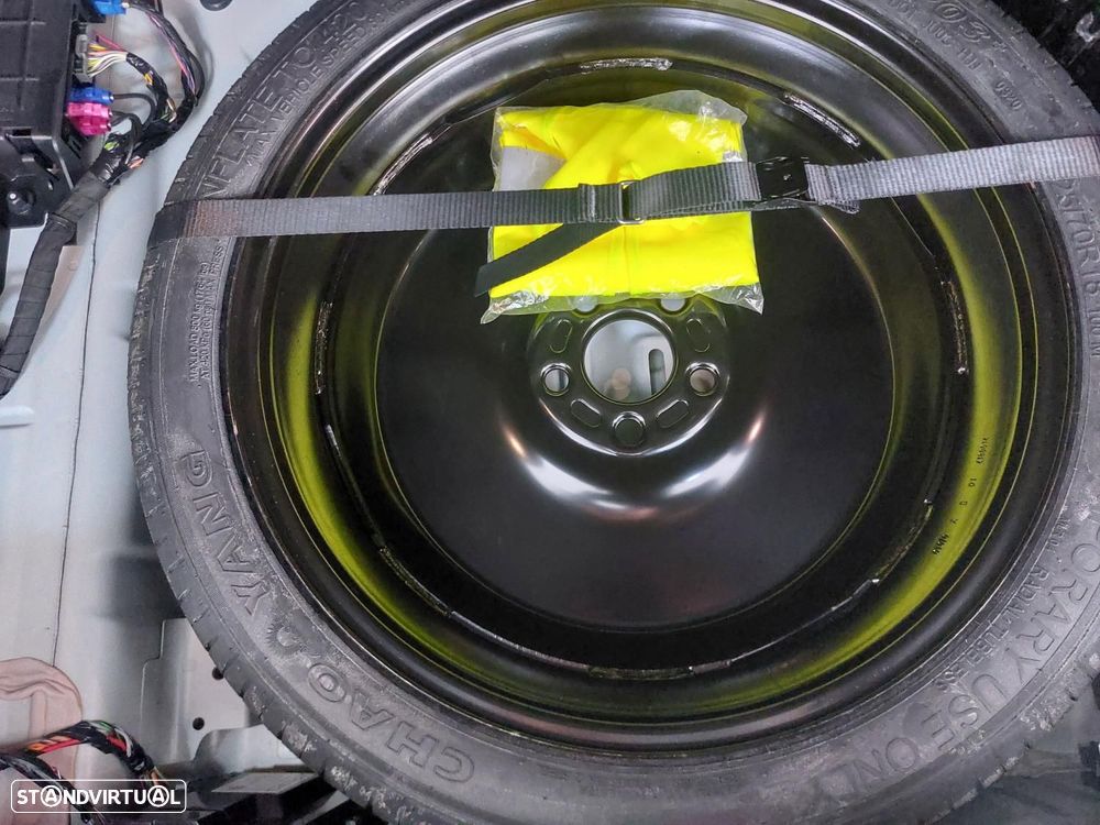 Volvo XC 40 1.5 T2 Momentum Plus - 47