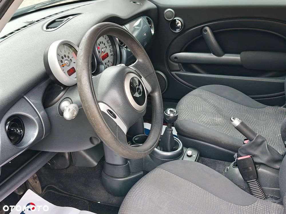 MINI Cooper Standard - 6