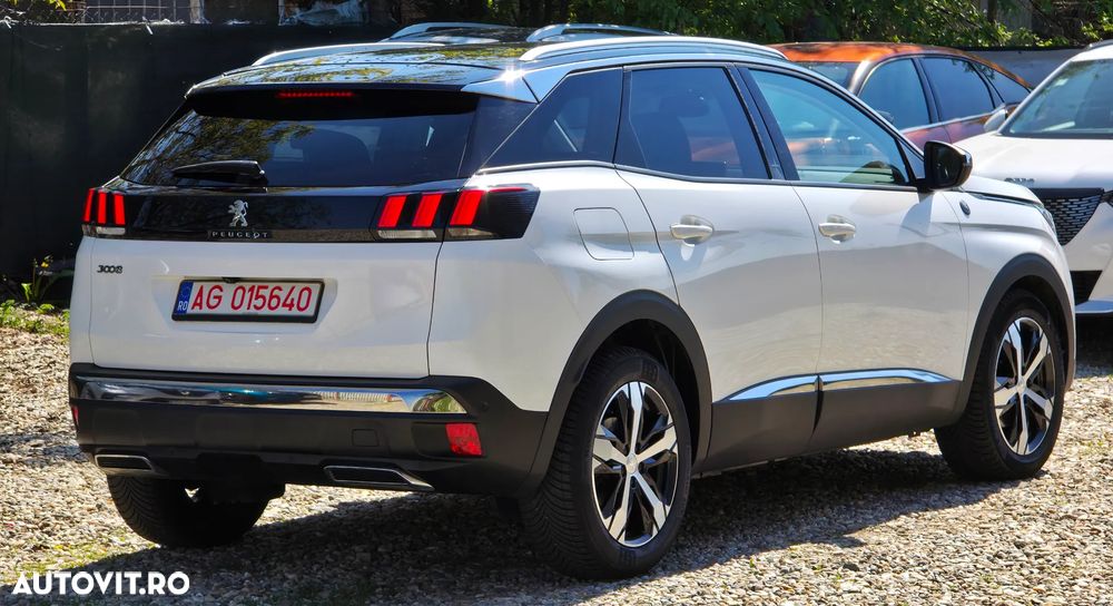Peugeot 3008 PureTech 130 Stop & Start GPF EAT8 Crossway - 9