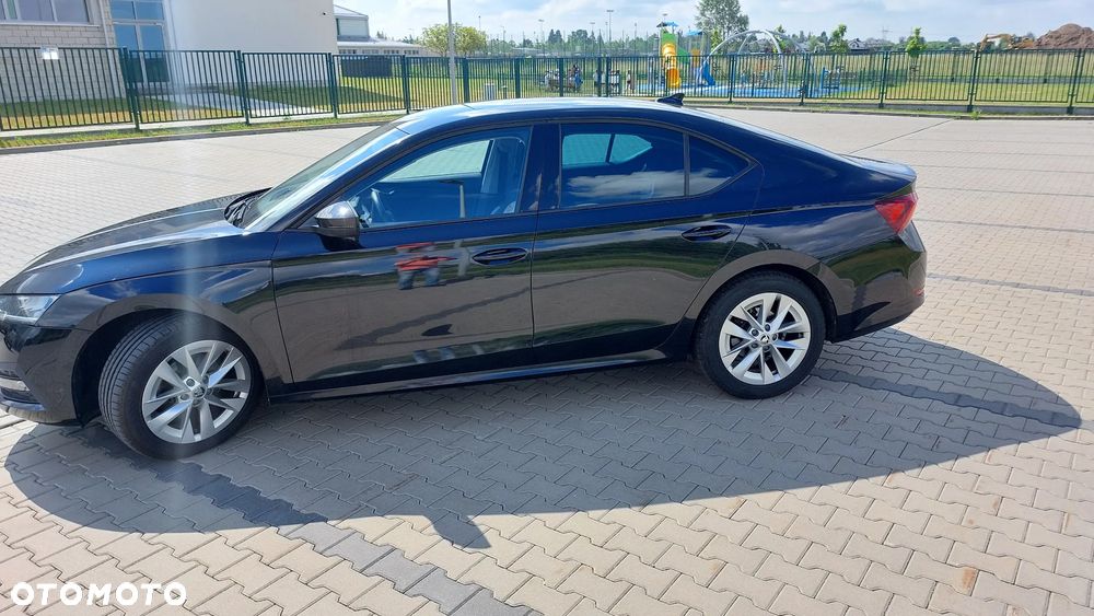 Skoda Octavia 1.5 TSI ACT Active - 4