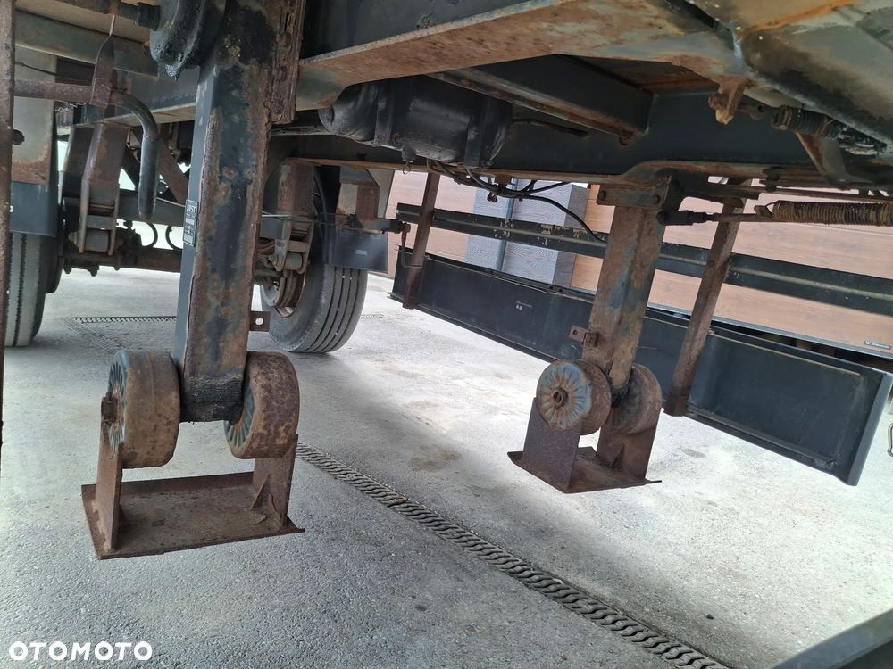 Mercedes-Benz Axor 1933 HDS FASSI F135 17 Metrów Wysięgu Żuraw Skrzynia Siodło Zawieszenie Resor 2010r Przyczepa Łączna Długość Ładunku 11 Metrów Transport Ładunków Dłużycowych Do Zbrojenia Do Budowlanki - 18