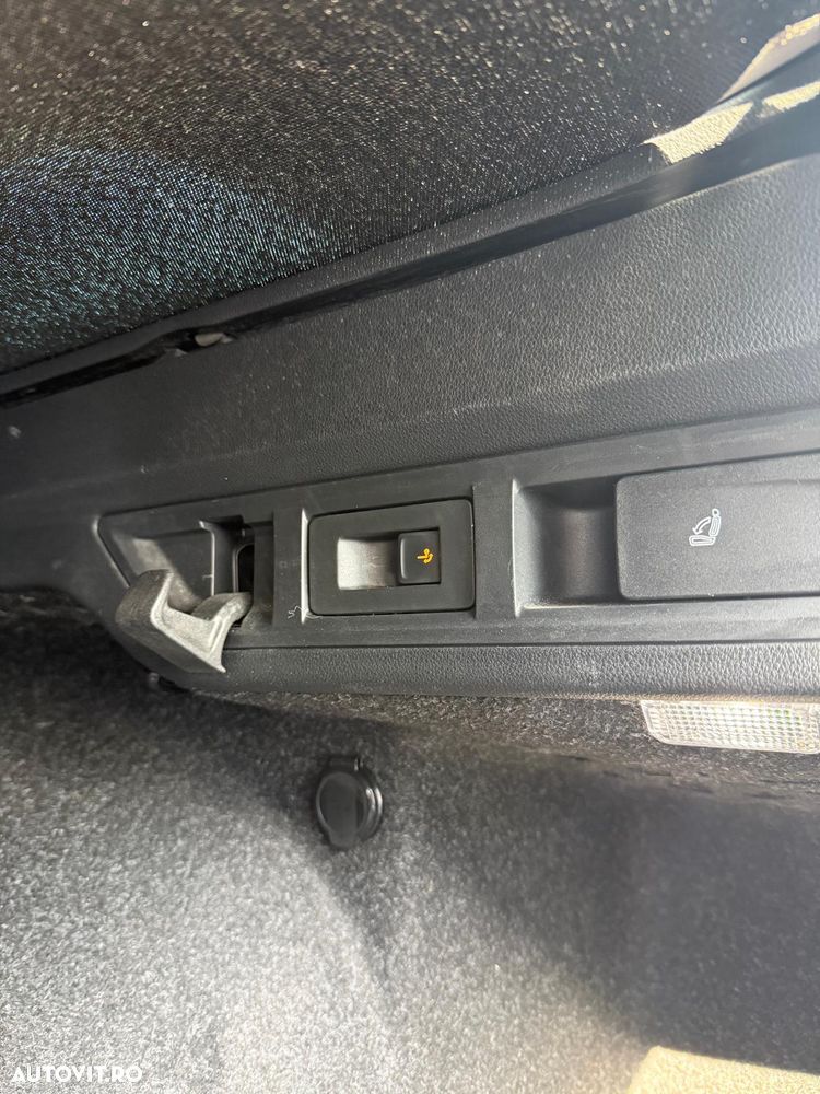 Skoda Octavia 2.0 TDI DSG Ambition - 16