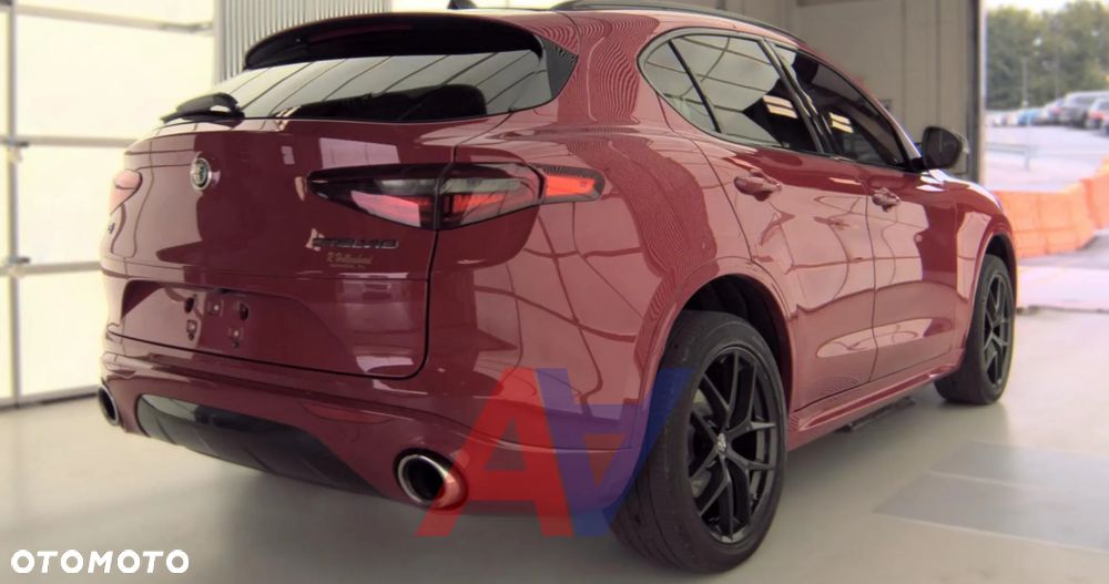 Alfa Romeo Stelvio 2.0 Turbo TI Q4 - 9
