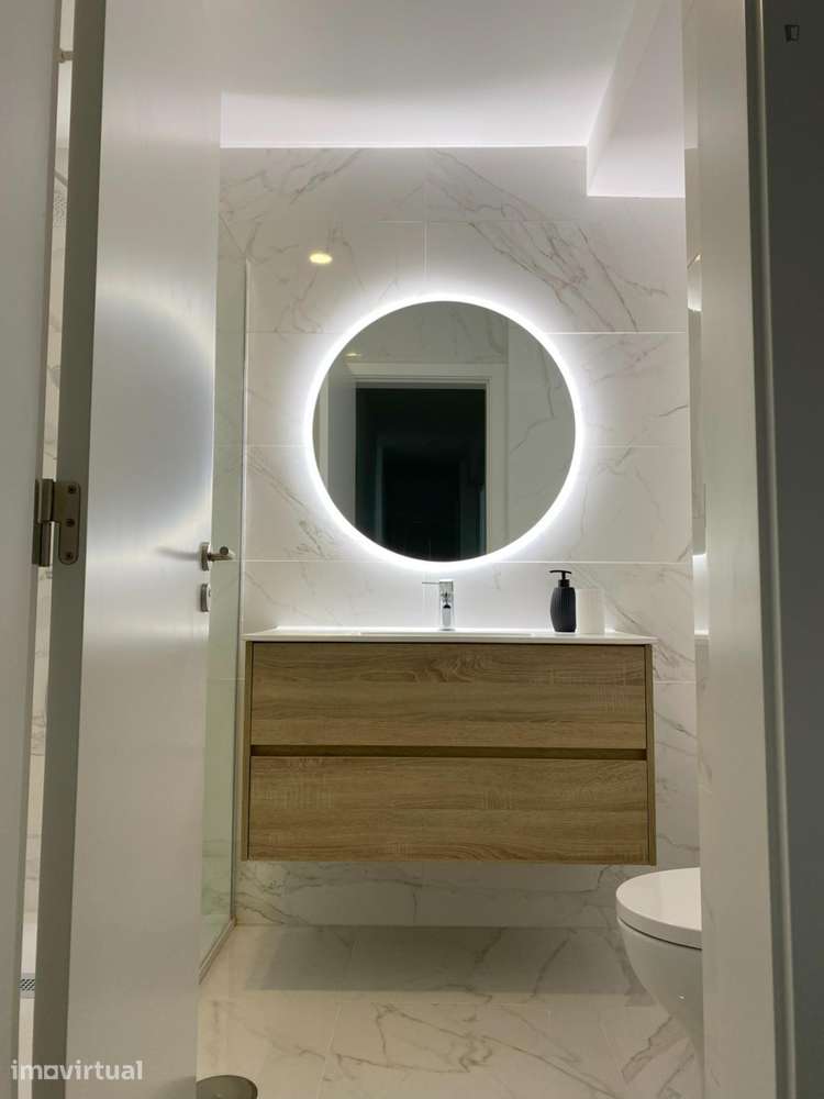 Quarto - localizado em Ramalde Porto - Grande imagem: 4/33