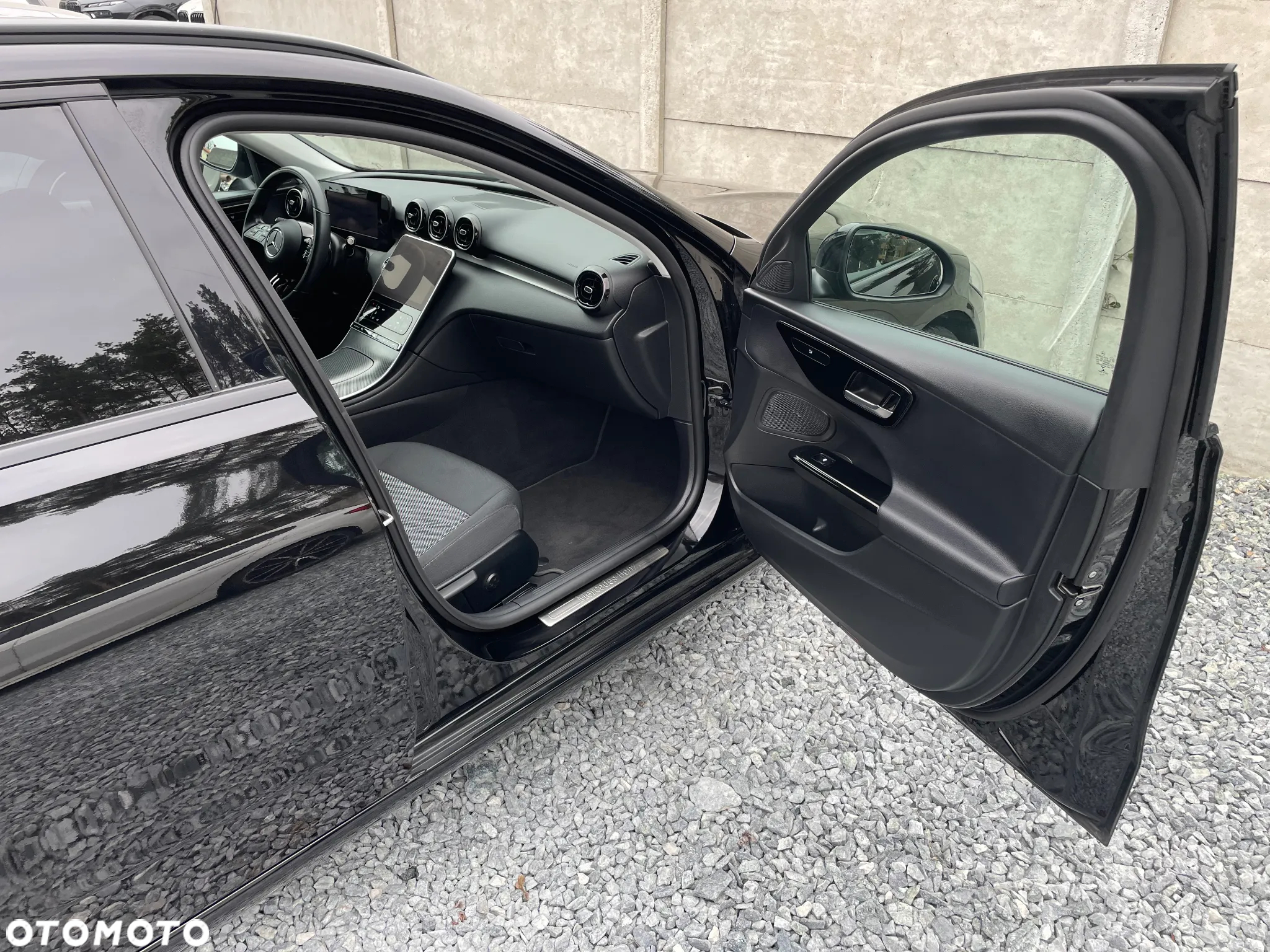Mercedes-Benz Klasa C 200 d T 9G-TRONIC - 17