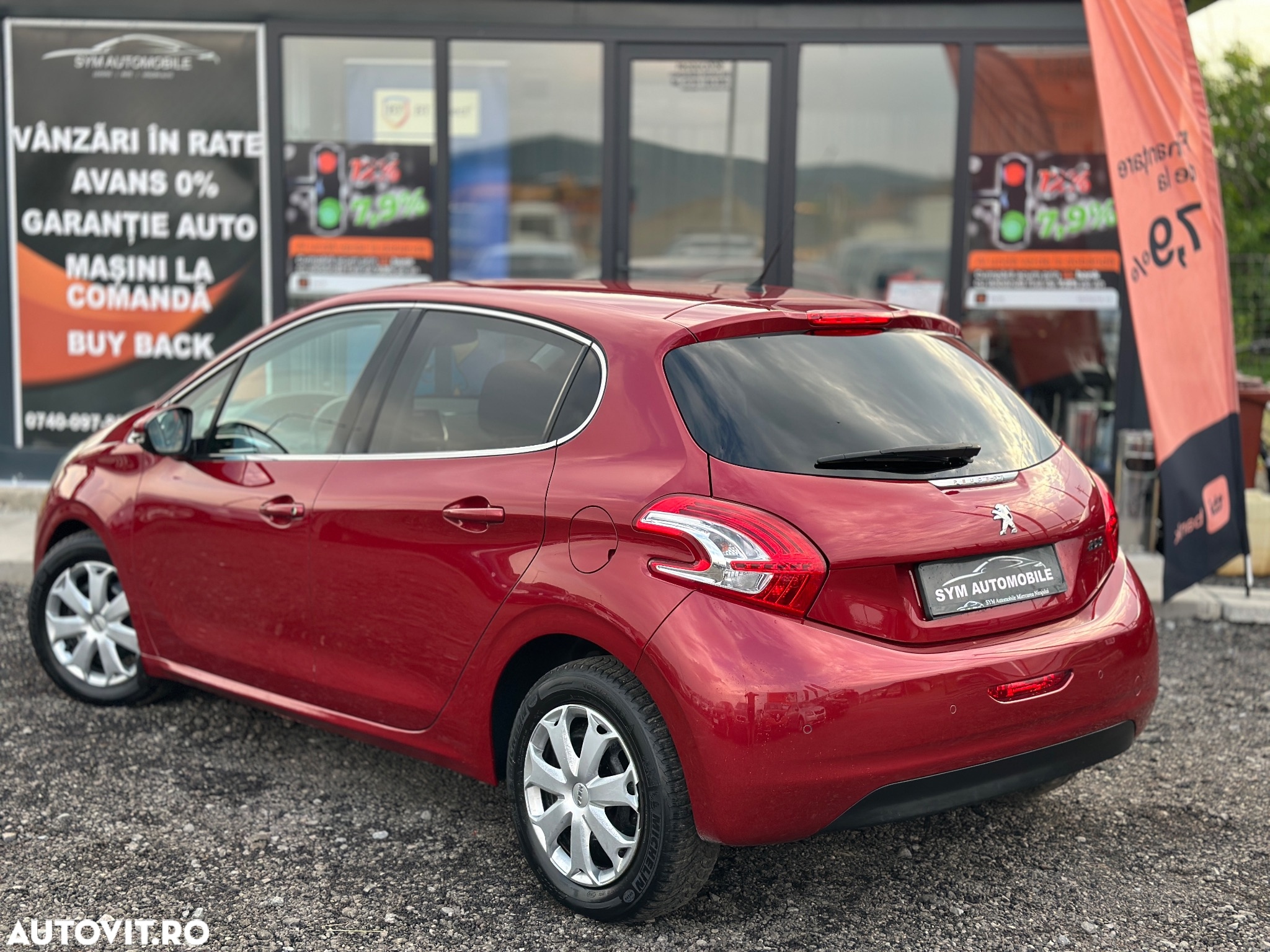 Peugeot 208 PureTech 82 Start & Stop Allure - 3