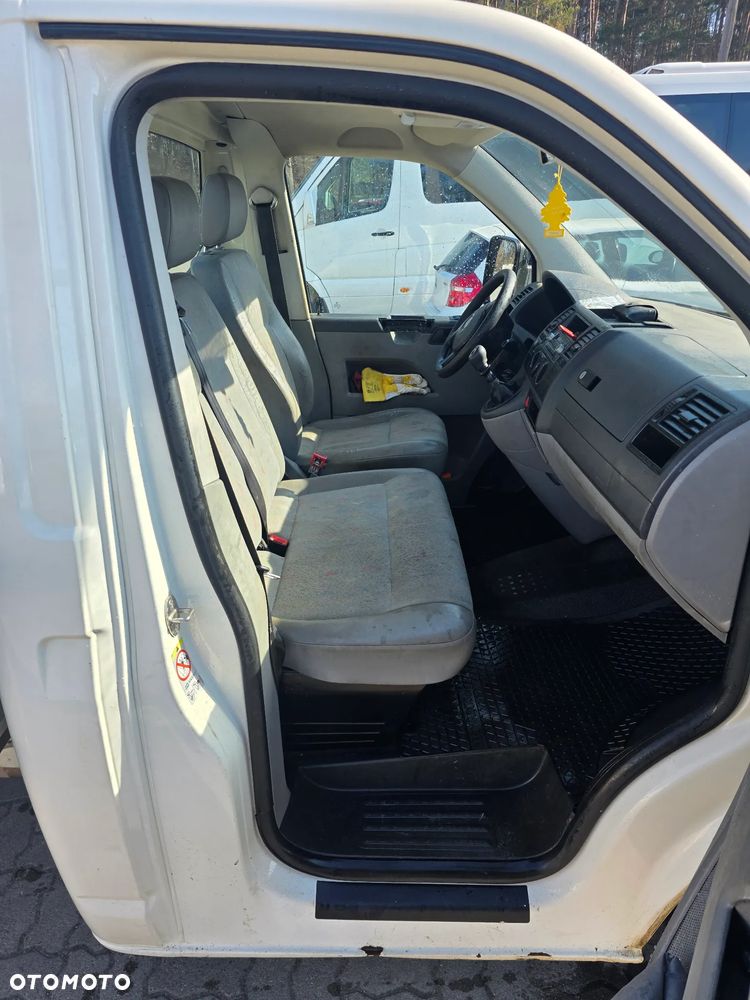 Volkswagen Transporter - 5
