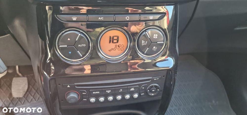 Citroën C3 1.2 PureTech Selection - 11