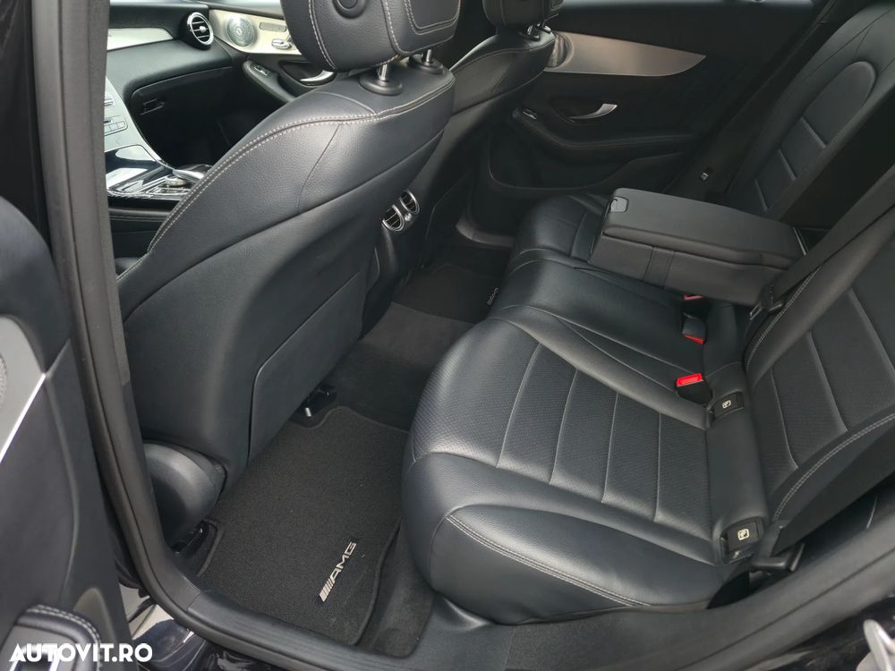 Mercedes-Benz GLC Coupe 250 d 4Matic 9G-TRONIC AMG Line - 36