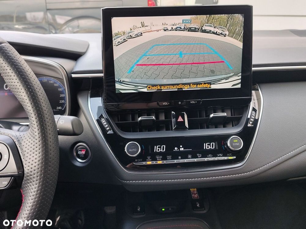 Toyota Corolla 1.8 Hybrid GR Sport - 18