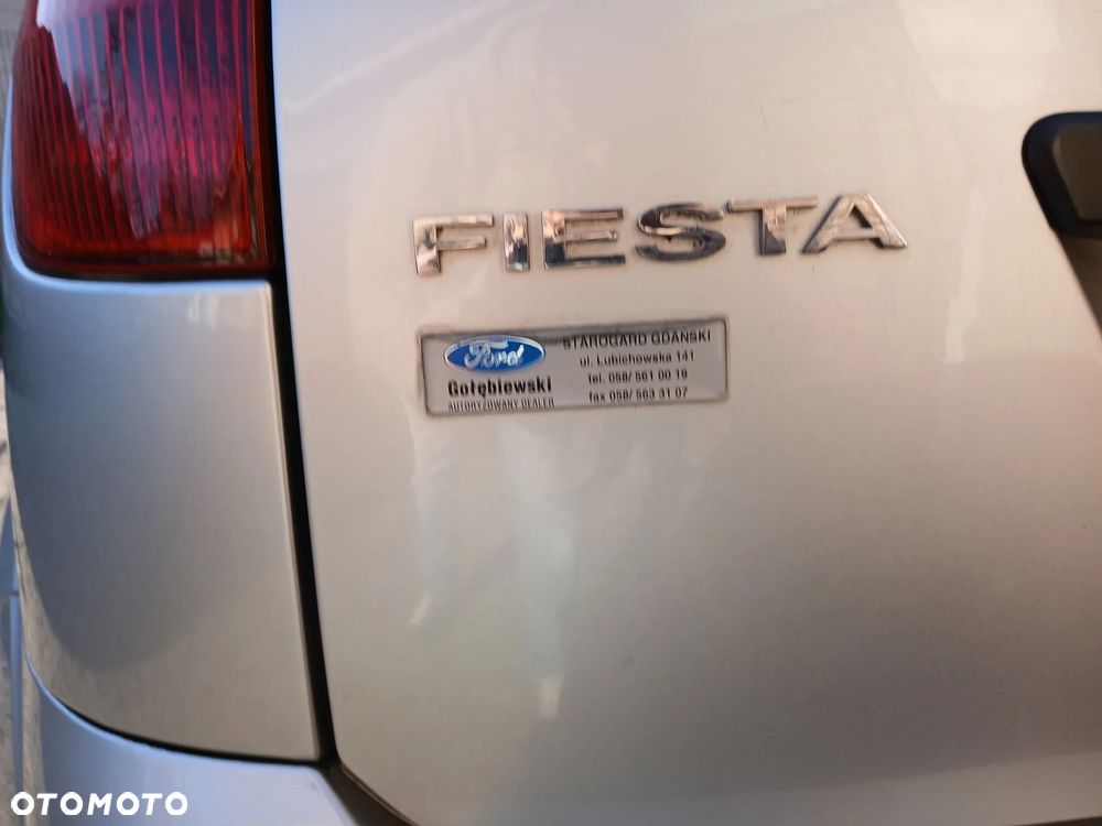 Ford Fiesta 1.3 - 11