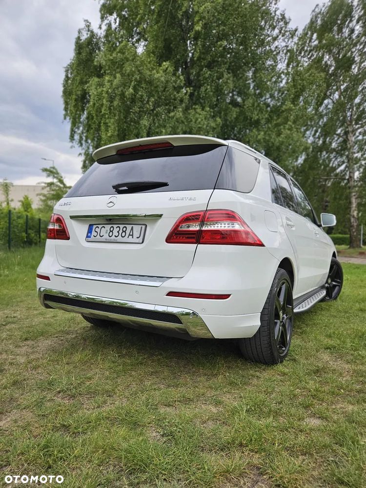 Mercedes-Benz ML 250 BlueTec 4-Matic - 3