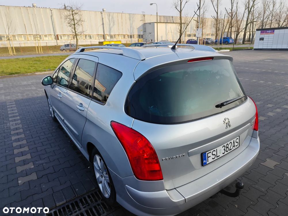 Peugeot 308 1.6 HDi Premium - 5