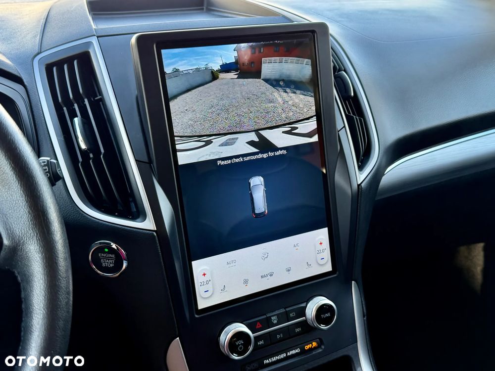 Ford Edge - 12