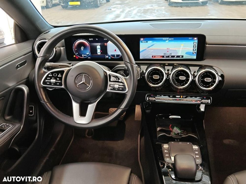 Mercedes-Benz CLA 180 - 3