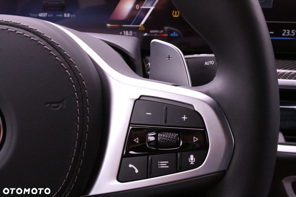 BMW X6 xDrive30d - 14