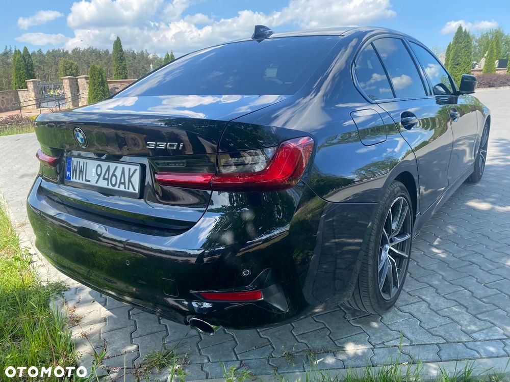 BMW Seria 3 330i M Sport - 7