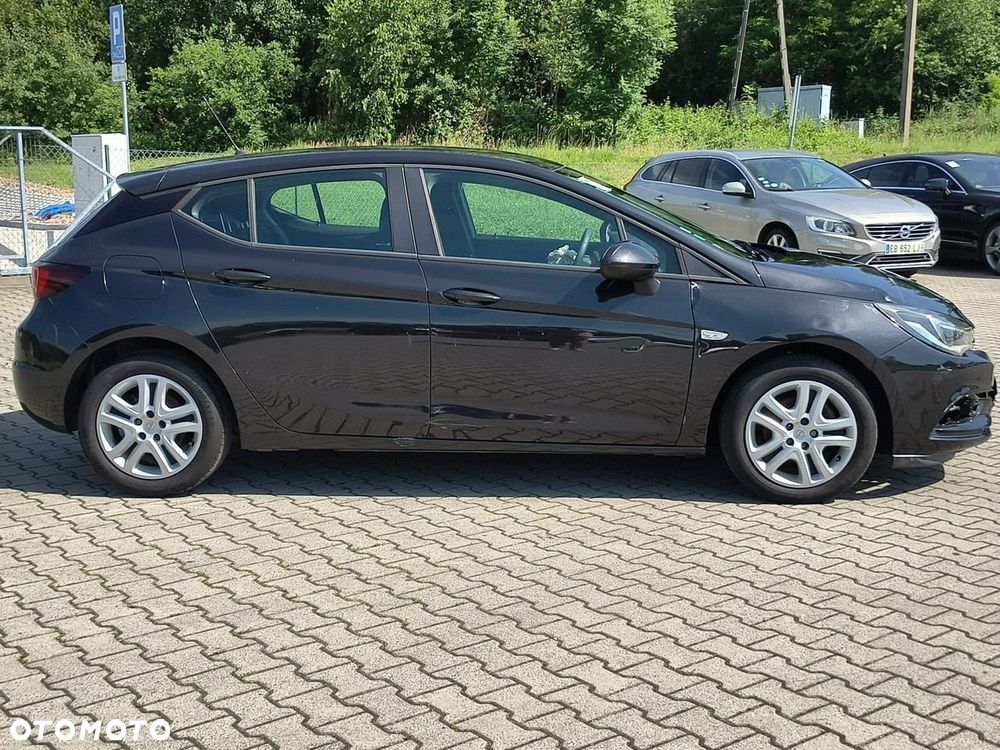 Opel Astra - 8