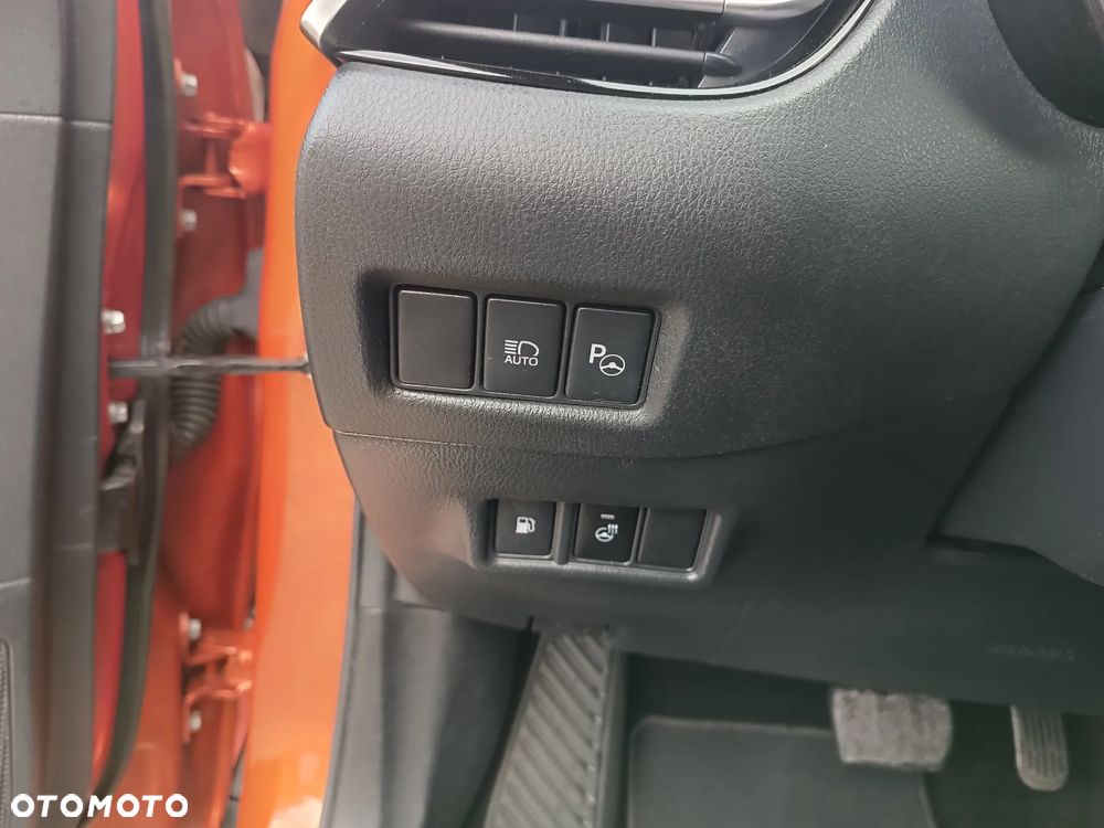 Toyota C-HR 2.0 Orange Edition - 14