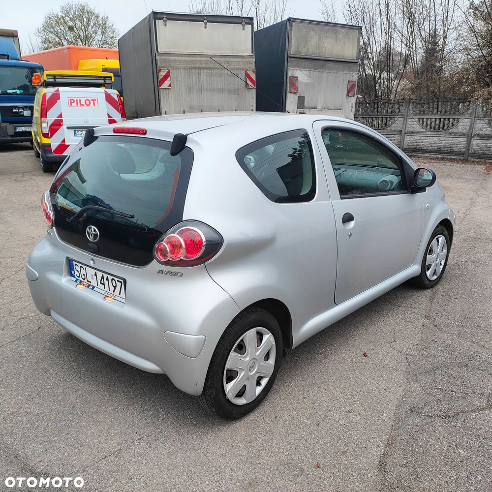 Toyota Aygo - 4