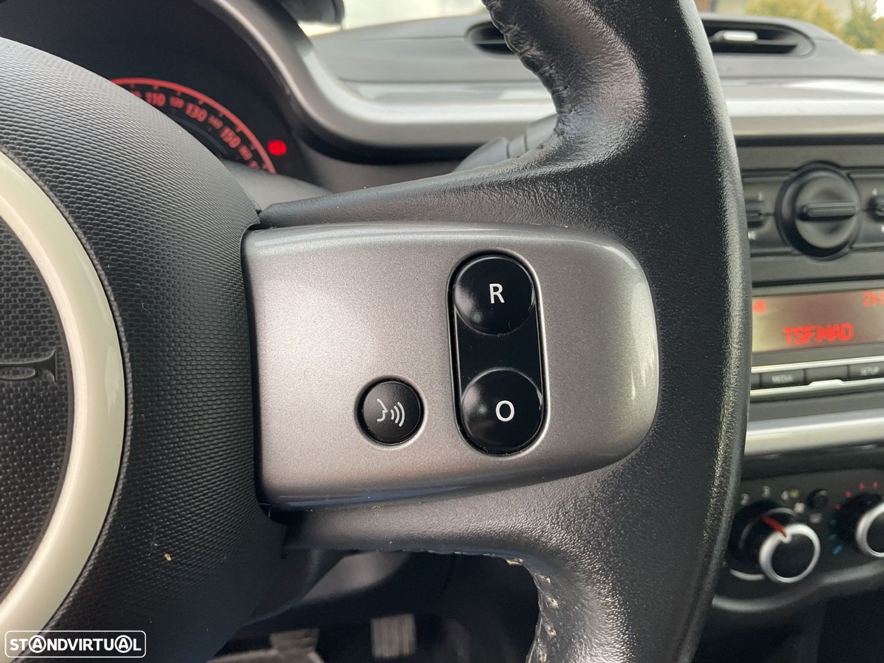 Renault Twingo 1.0 SCe Limited - 39