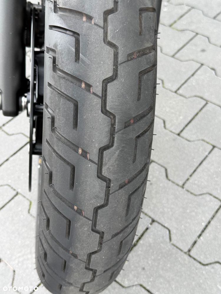 Kawasaki Eliminator 500 - 21