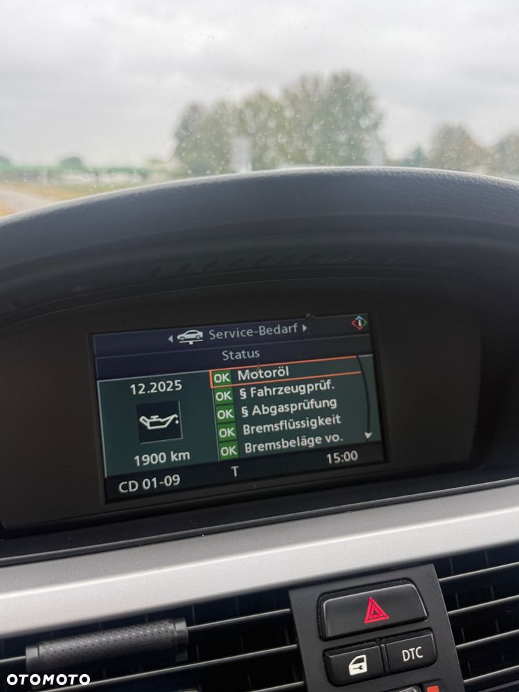 BMW Seria 3 320d DPF Touring - 17