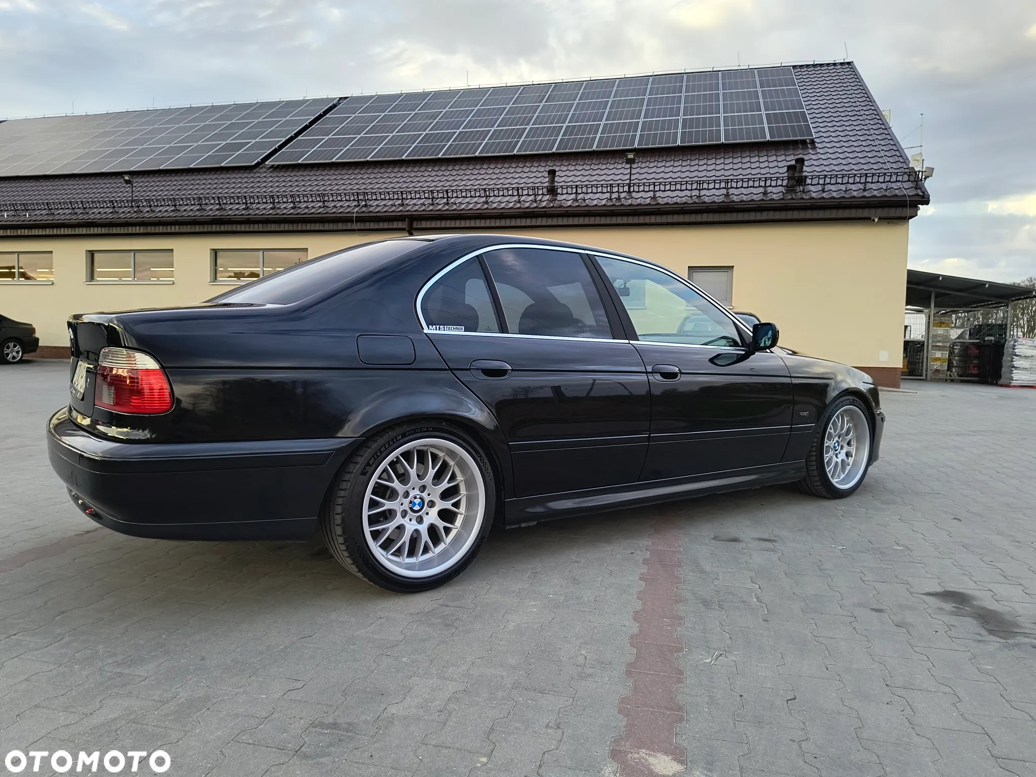 BMW Seria 5 520i - 8