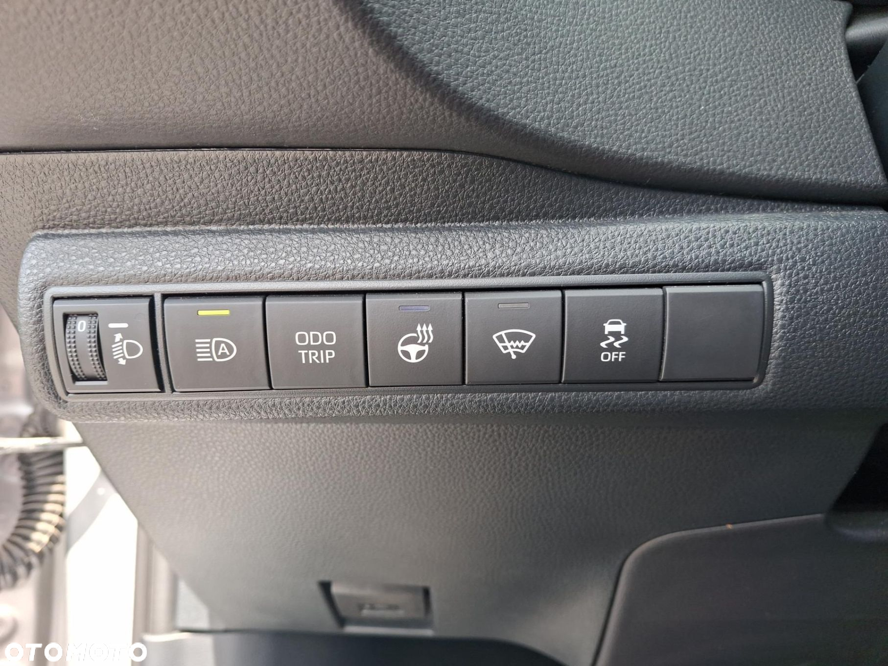 Toyota Corolla - 15