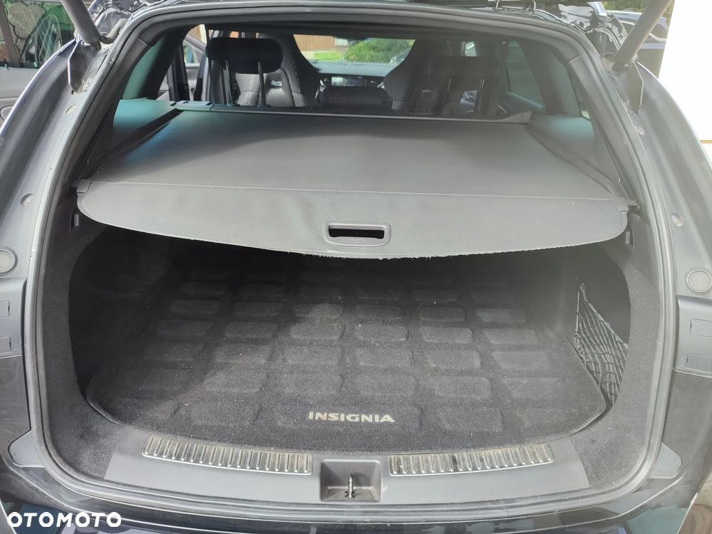 Opel Insignia 2.0 T 4x4 GSi S&S - 17