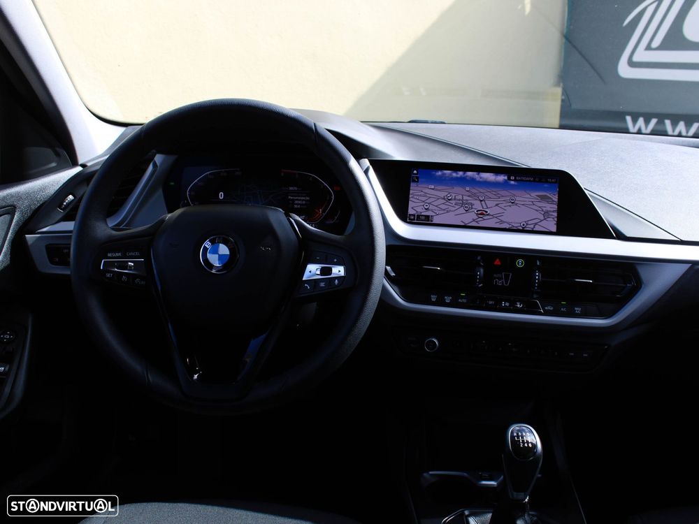 BMW 116 d Pack Essence - 20