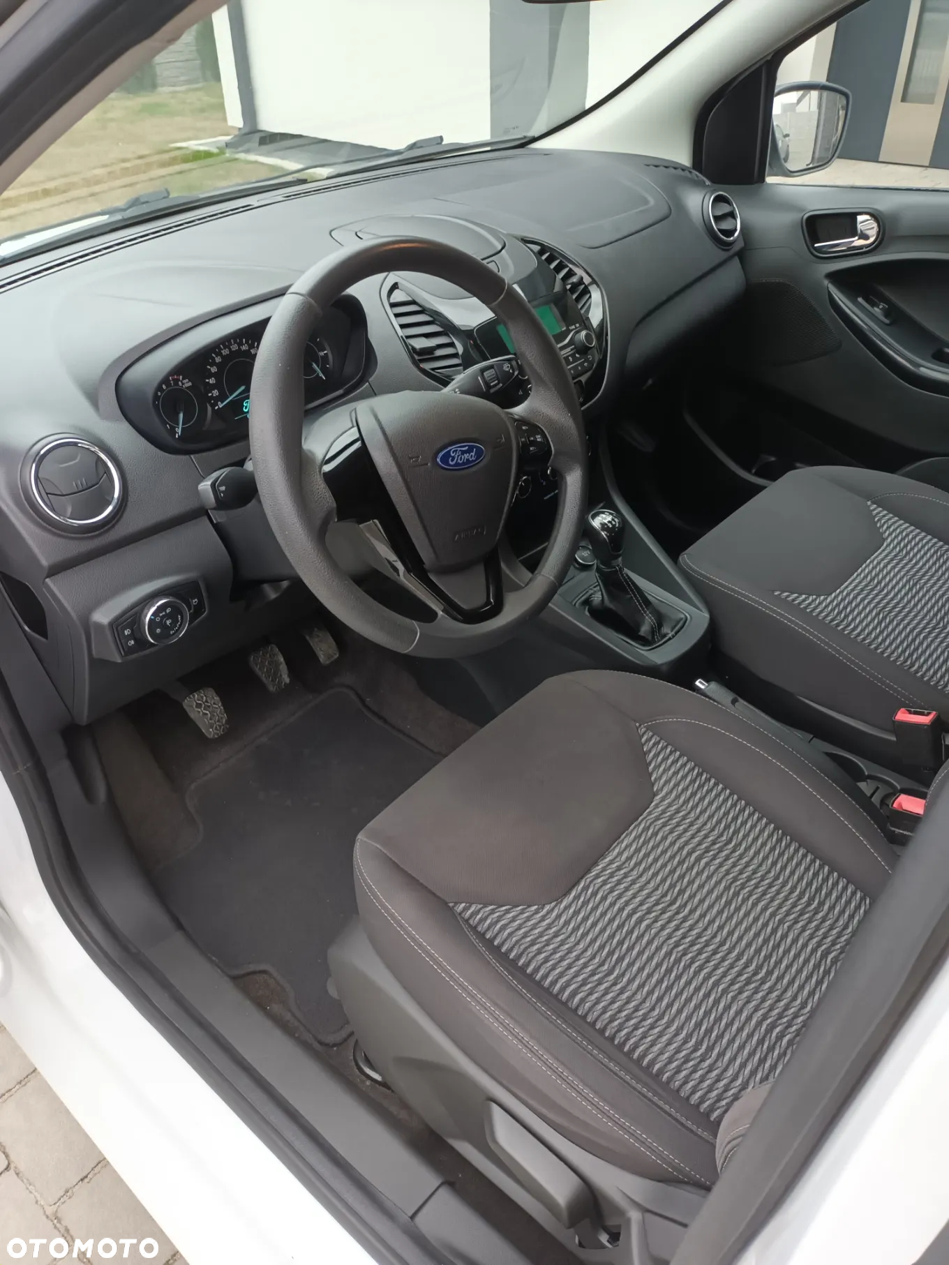 Ford Ka+ 1.2 Ti-VCT Black Edition - 14