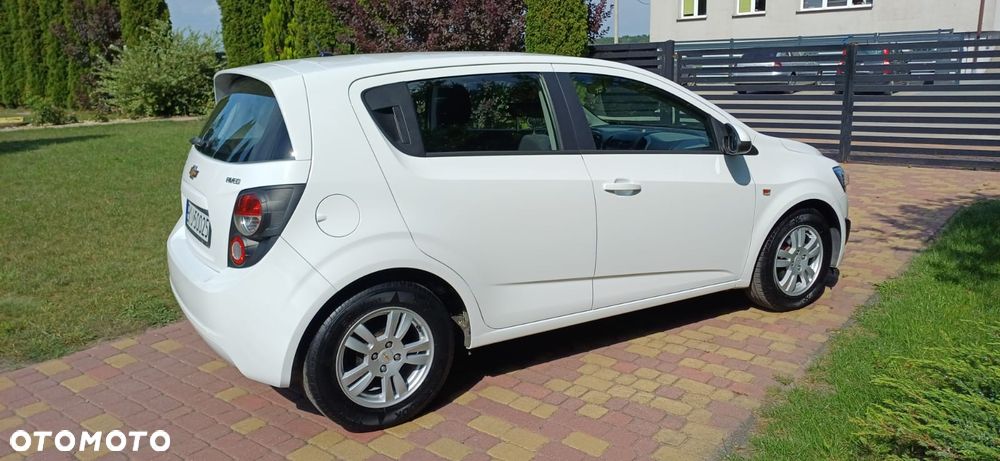 Chevrolet Aveo 1.4 LTZ - 4