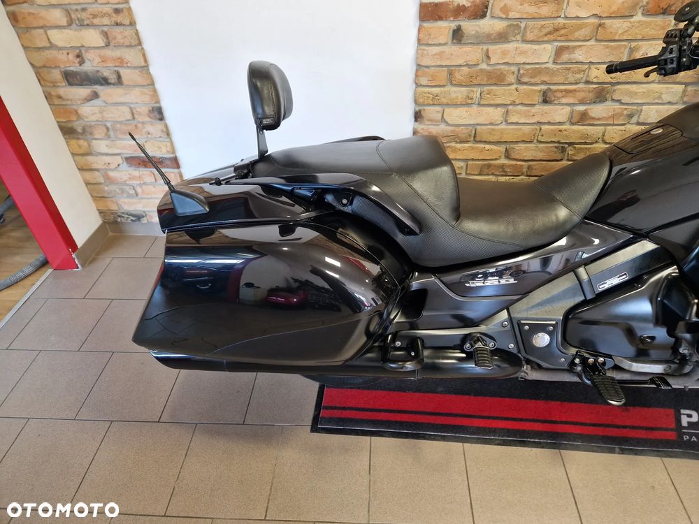 Honda GL - 28