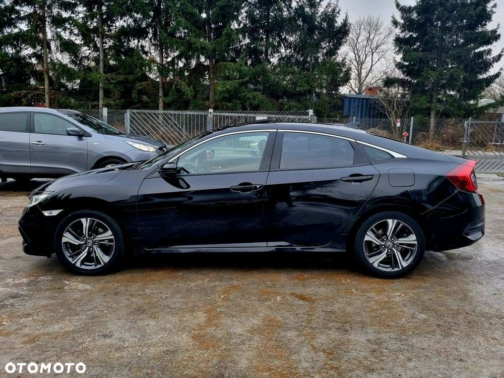Honda Civic 1.5 i-VTEC Turbo CVT Executive - 8