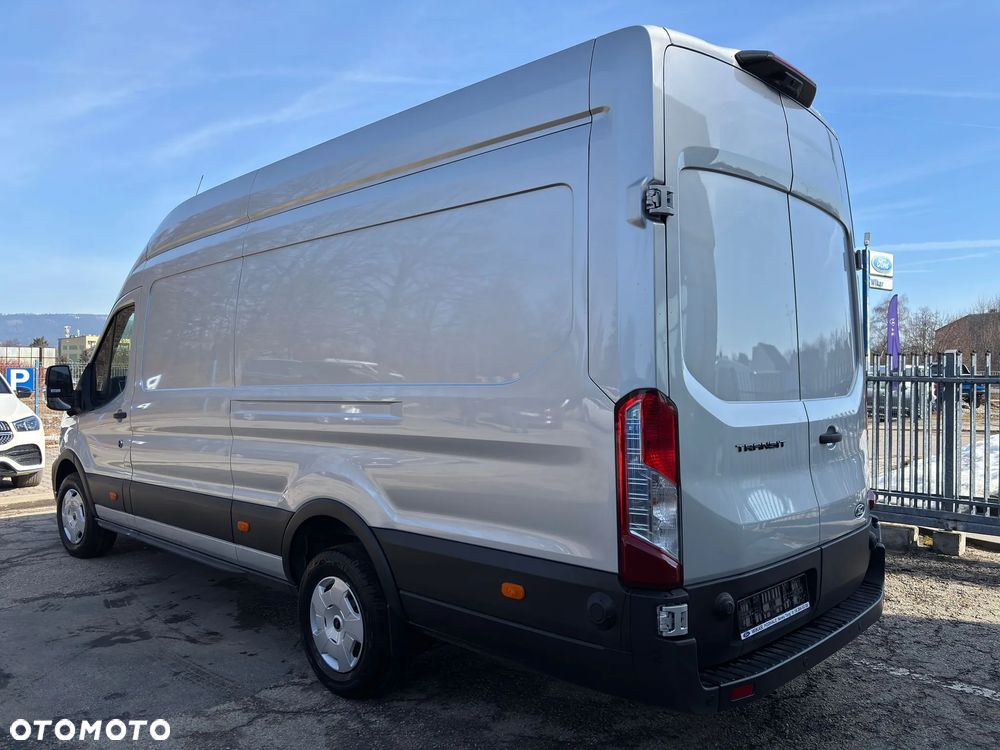Ford FORD TRANSIT VAN TREND 2.0 ECOBLUE 165 KM LDT 6.2 M 6  RWD - 4
