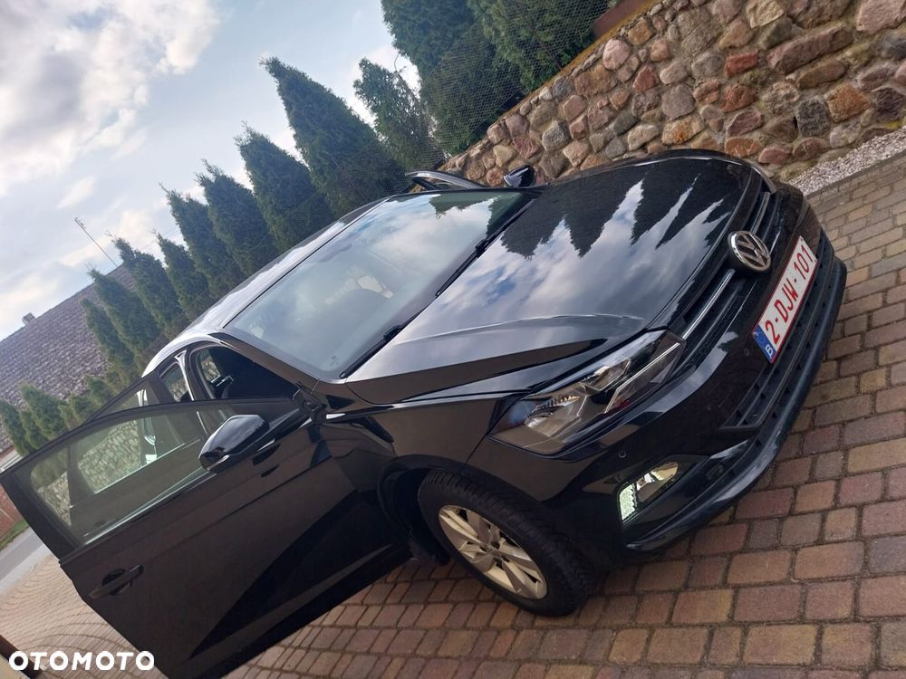 Volkswagen Polo - 31