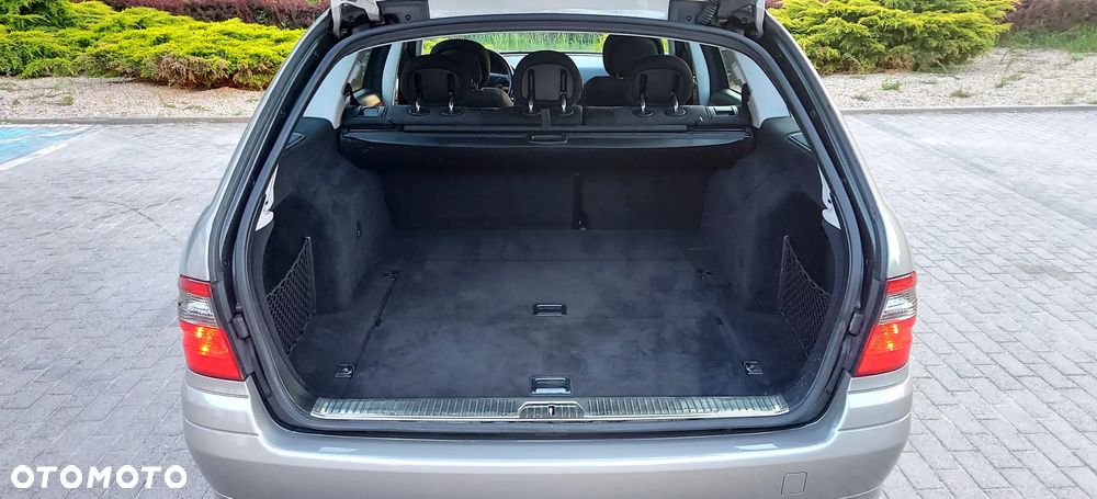 Mercedes-Benz Klasa E 200 Kompressor Avantgarde - 26