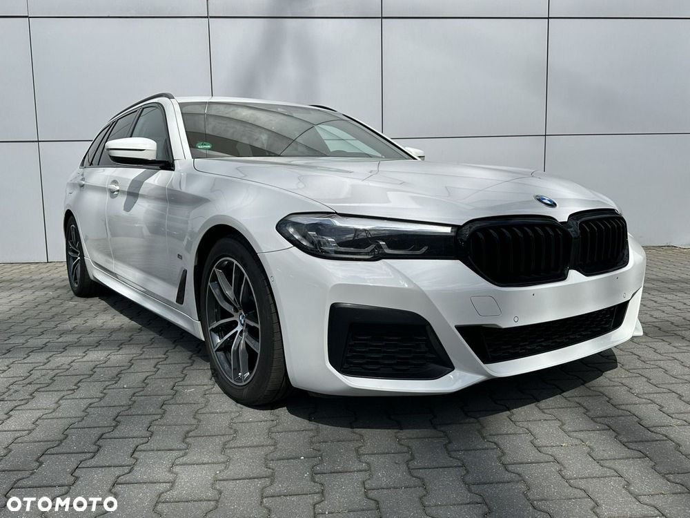 BMW Seria 5 520d xDrive mHEV M Sport sport - 6