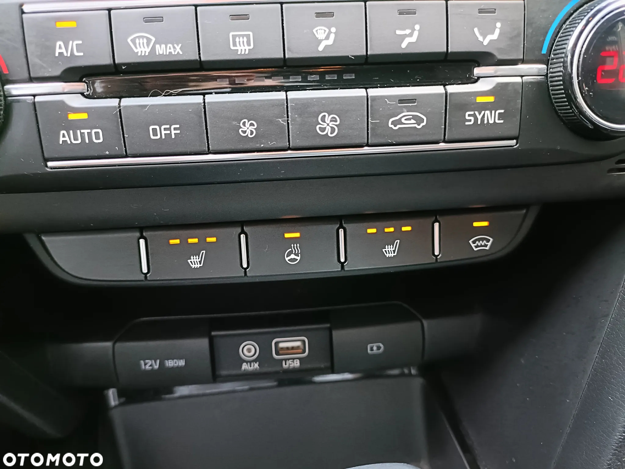 Kia Ceed 1.4 T-GDI L Business Line DCT - 4