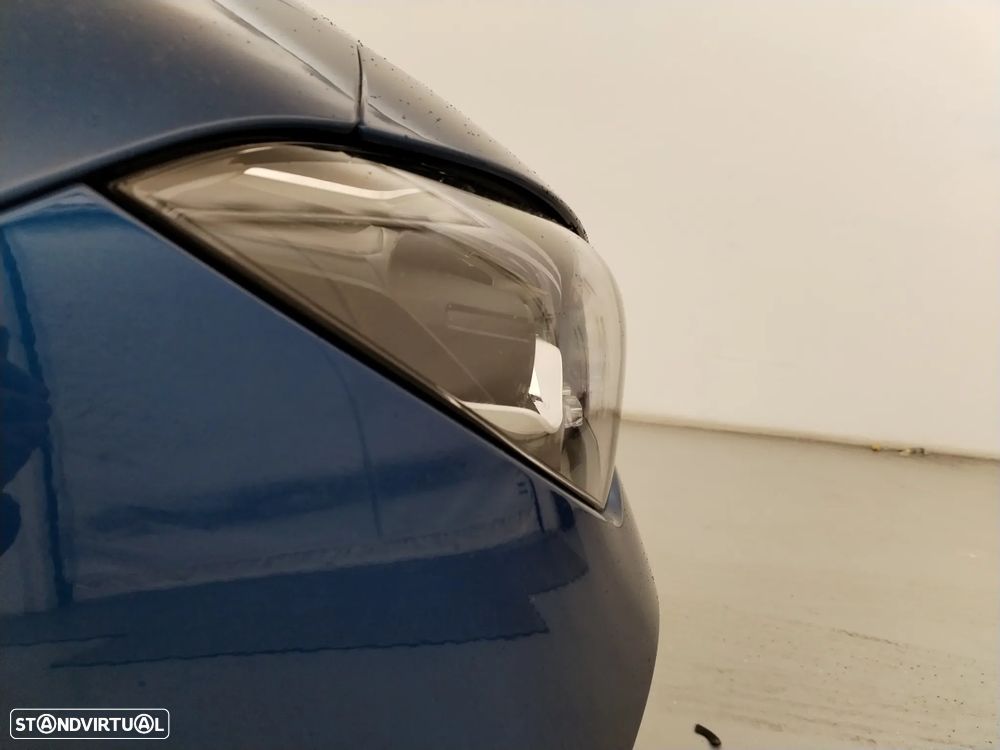 Mercedes-Benz CLA 250 e Shooting Brake Style Plus - 30