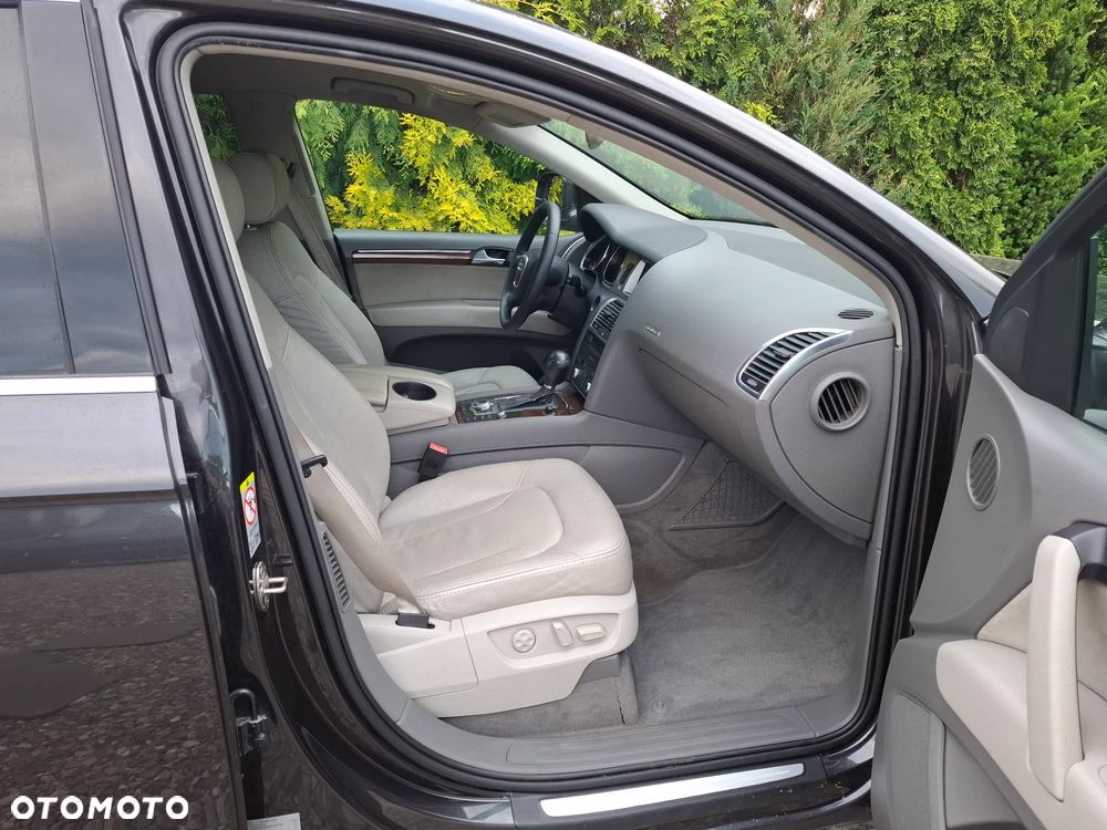 Audi Q7 3.0 TDI DPF Quattro Tiptronic - 8