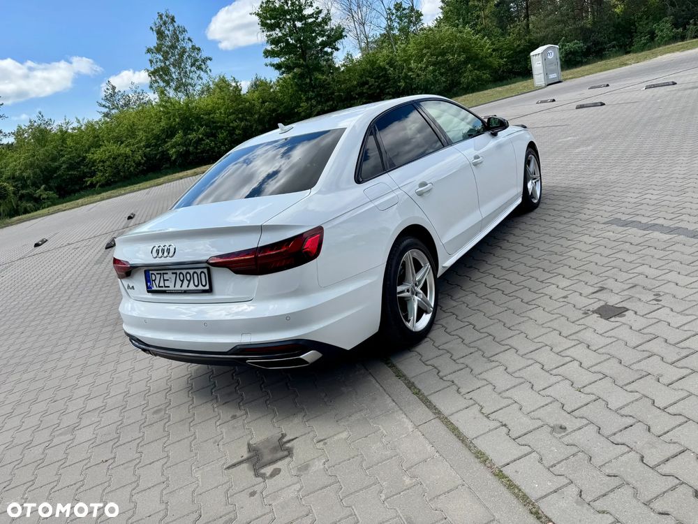 Audi A4 Limousine 40 TFSI S tronic - 19
