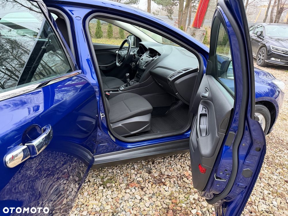 Ford Focus 1.6 Gold X - 15