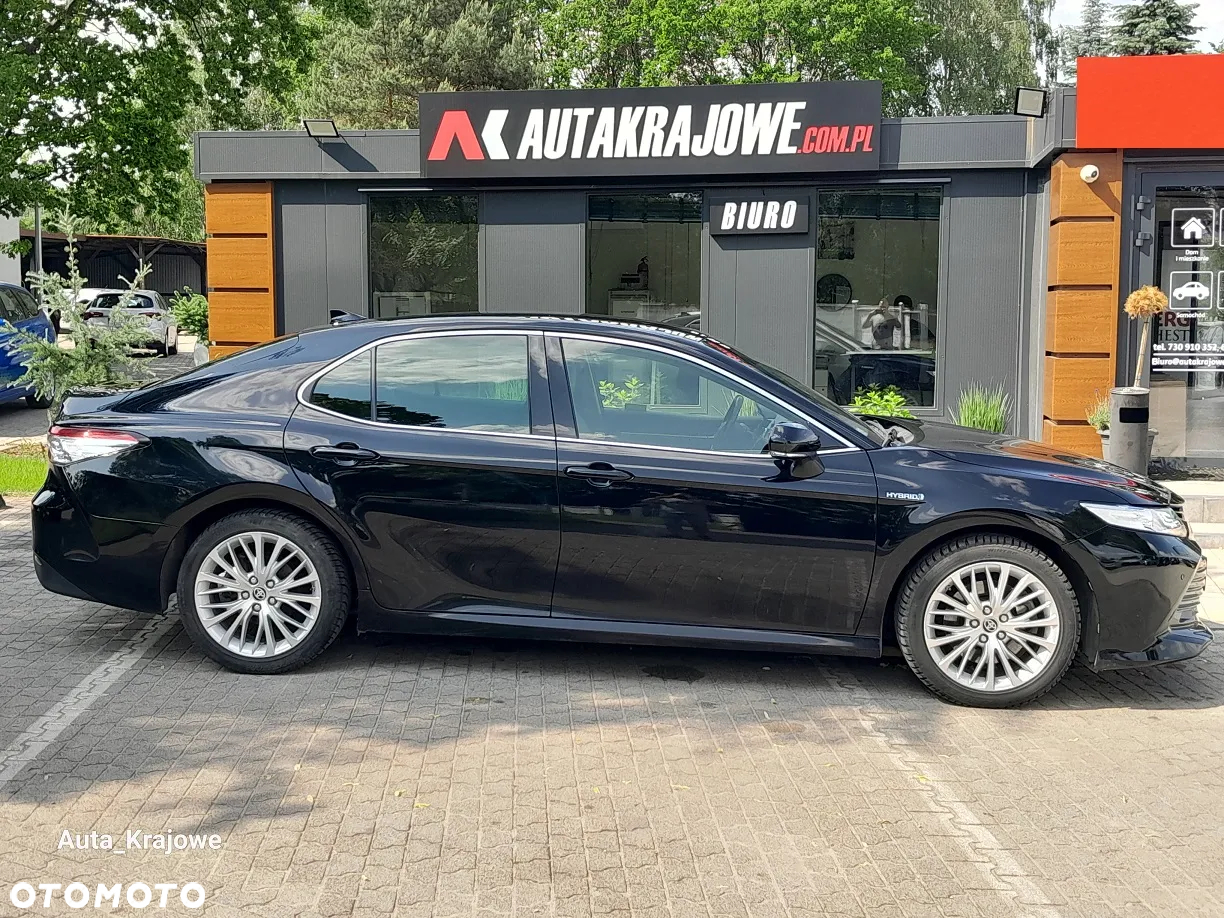 Toyota Camry 2.5 Hybrid Executive CVT - 8