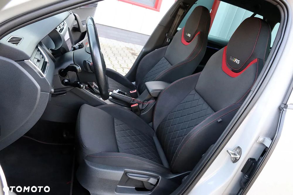 Skoda Octavia 2.0 TDI SCR 4x4 RS DSG - 32